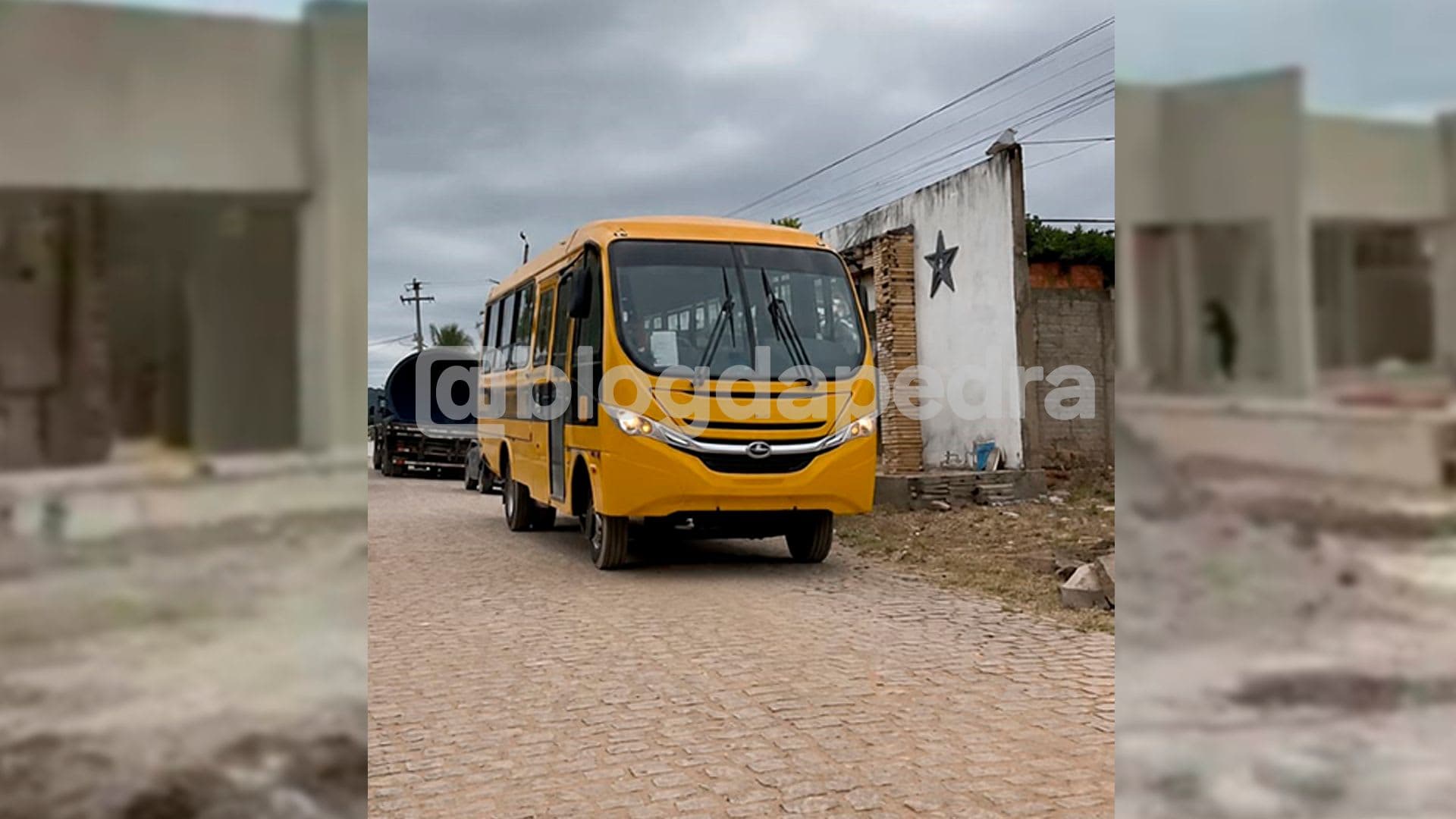 Santana do Cariri avança na educação com novo ônibus escolar e obra da Escola de Tempo Integral
