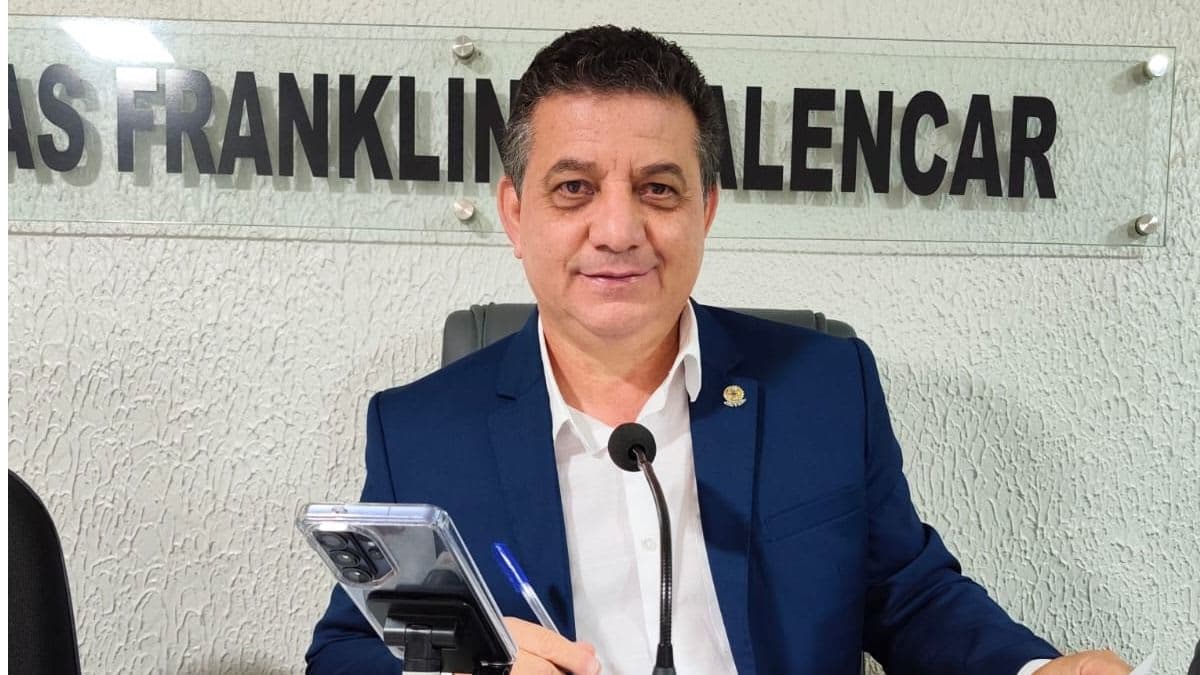 Silvio Pinto é homenageado com Prêmio Nordeste por atuação à frente da Câmara de Salitre