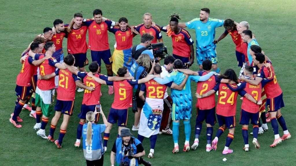 Espanha vence a Argentina na prorrogação e conquista o bicampeonato da Copa do Mundo