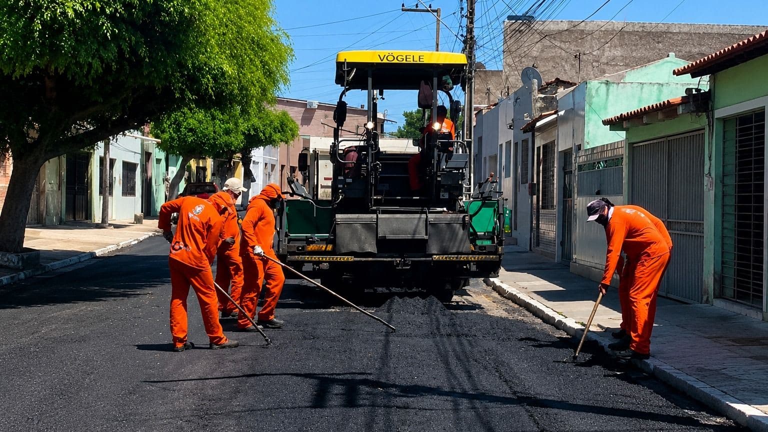 Programa Sinalize inicia pavimentação asfáltica em Santana do Cariri nesta quinta-feira