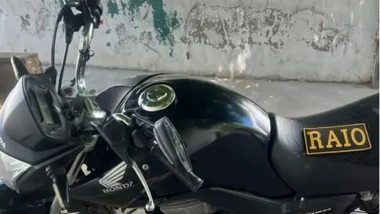 RAIO apreende moto com sinais adulterados e suspeita de clonagem em Brejo Santo